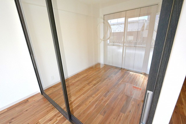 秀和第二神宮レジデンス LD