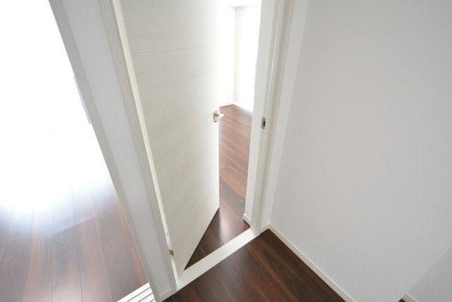 秀和目黒駅前レジデンス 洋室2