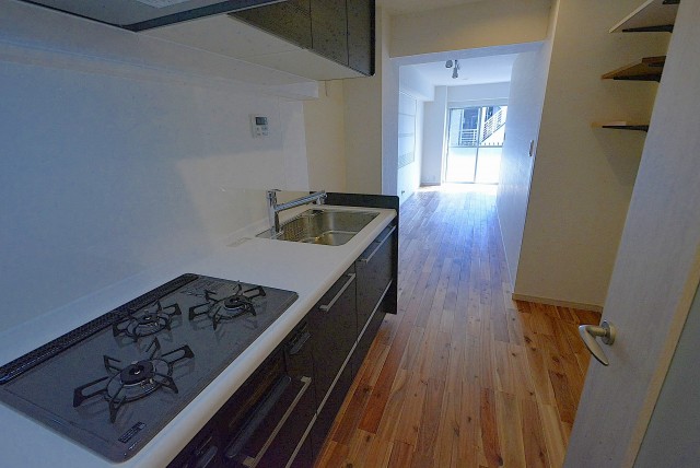 秀和第二神宮レジデンス キッチン