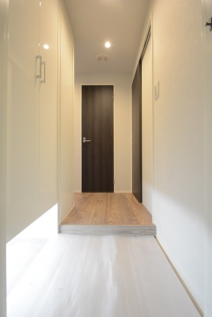 アイタウン ・レピア　玄関