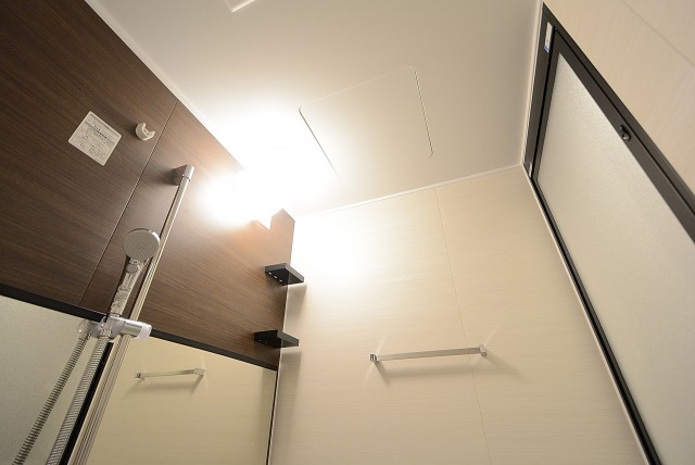 アイタウン ・レピア　バス