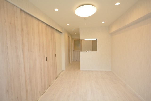 パラスト千歳船橋404　ＬＤＫ３