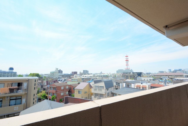 コスモ目黒パルティエ 玄関