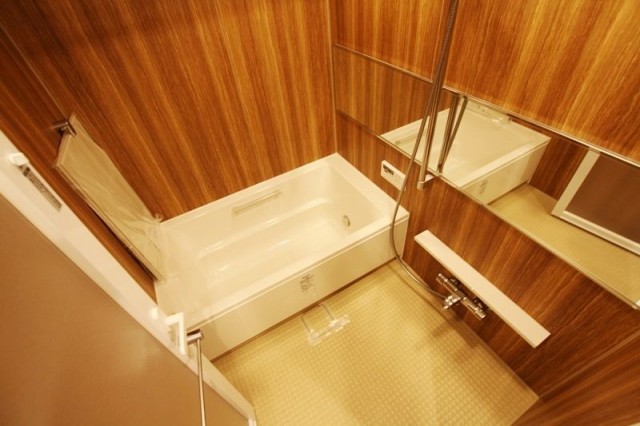 クレストフォルム駒沢公園101　バスルーム