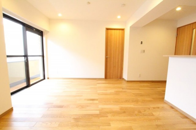 ライオンズマンション馬事公苑第２403　リビングダイニングキッチン