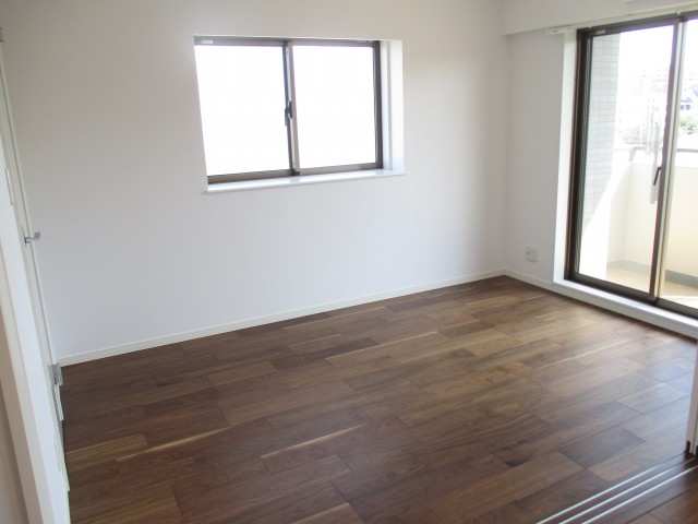 ソフィア経堂　洋室６帖