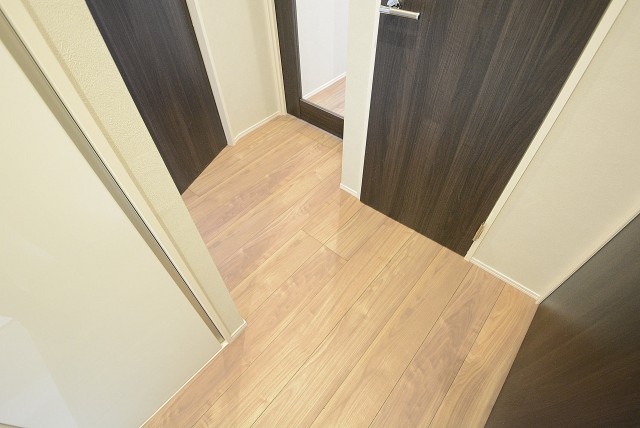 アイタウン ・レピア　廊下