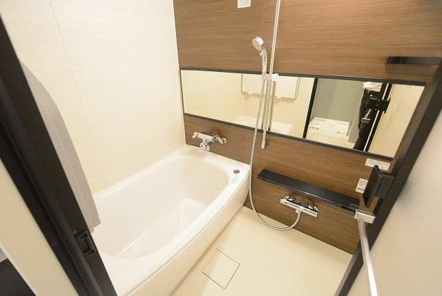 アイタウン ・レピア　バス