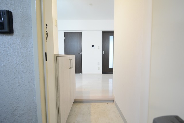 成城オリンピックマンション 玄関