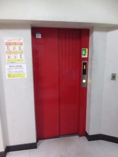 ライオンズマンション白金　エレベーター
