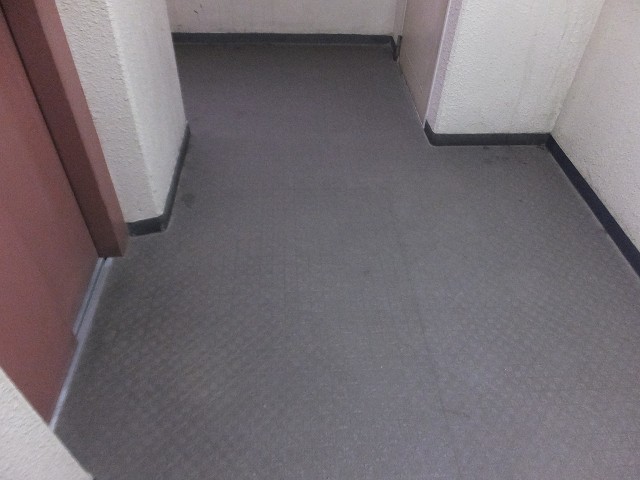 芝マンション　共用廊下