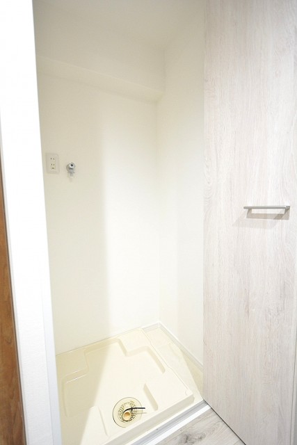 カーサ神宮前　ランドリースペース