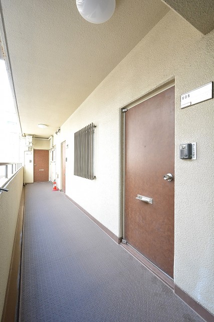 シティ麻布　共用廊下