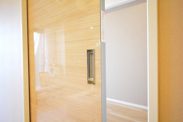 シティ麻布　洋室ドア