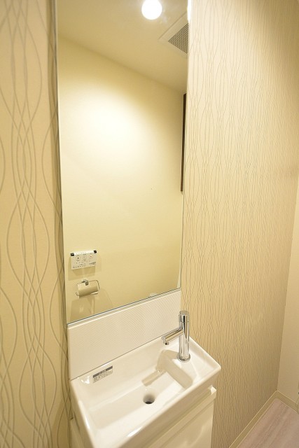 リシェ広尾　トイレ手洗い水栓