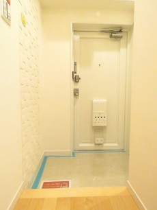 ライオンズマンション白金　玄関ホール