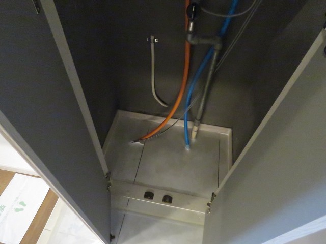 フェルテシモ祐天寺　給湯器