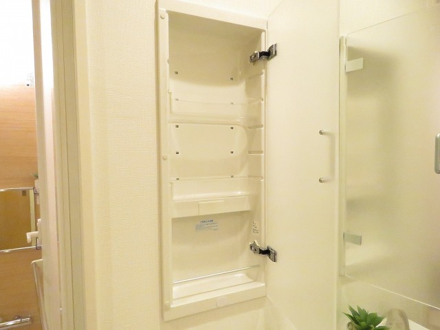 芝マンション　キャビネット