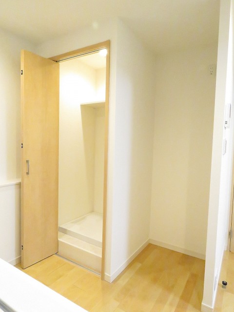 芝マンション　洗濯機置場