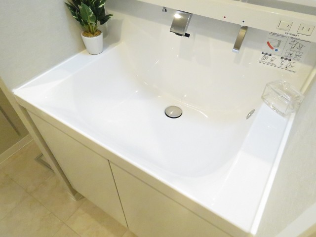 ハイライフ高田馬場　洗面化粧台