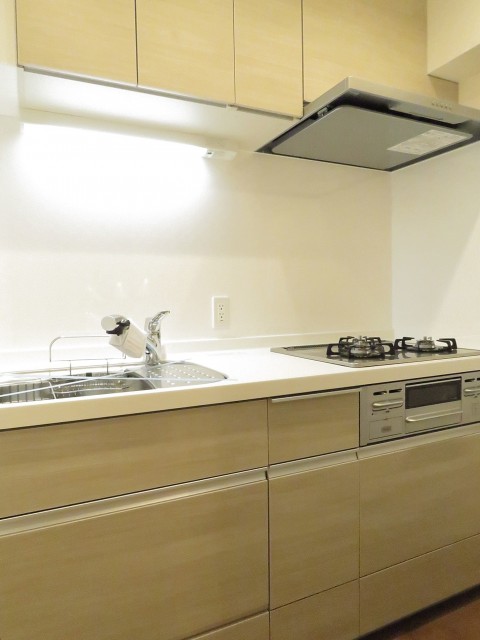フェルテシモ祐天寺　キッチン