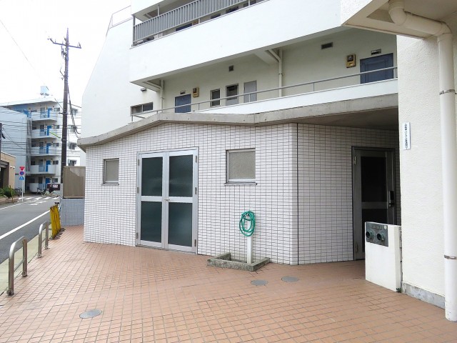 ウエスト経堂マンション　外観