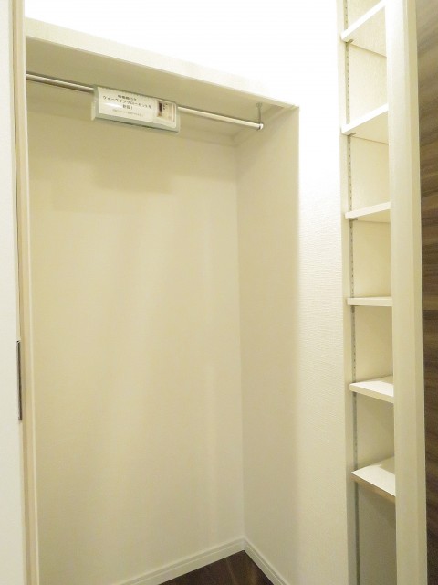 ウエスト経堂マンション　WIC約1.0帖