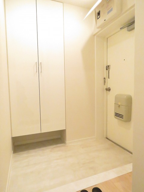 日商岩井第1玉川台マンション　玄関ホール