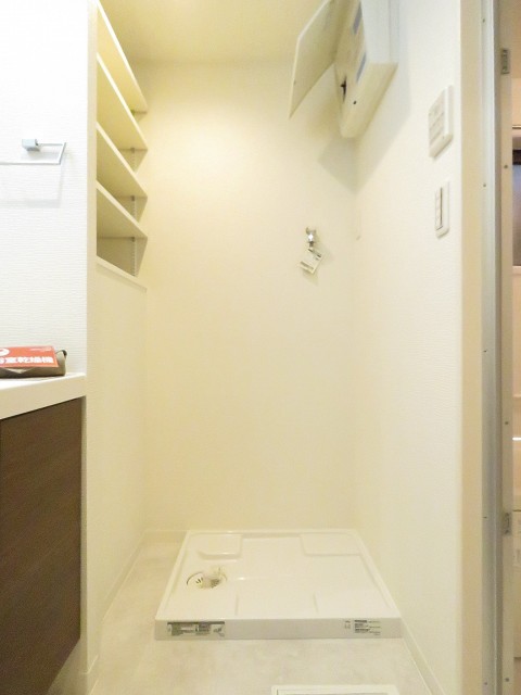 インペリアル八雲ハイム　洗濯機置場