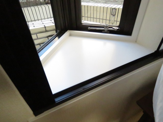 インペリアル八雲ハイム　洋室約5.8帖出窓