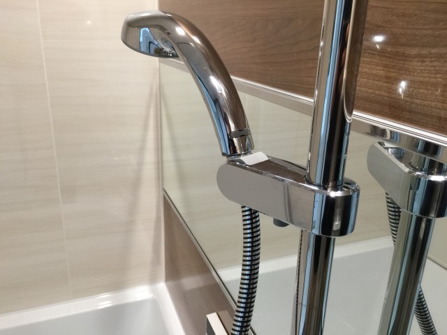 ネオコーポ芦花公園101　バス