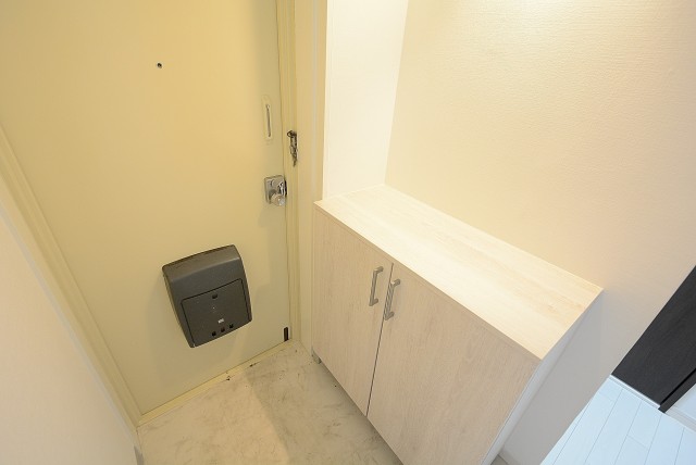 成城オリンピックマンション 玄関