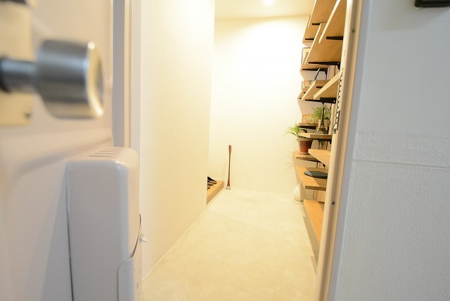 ライオンズマンション南平台 玄関