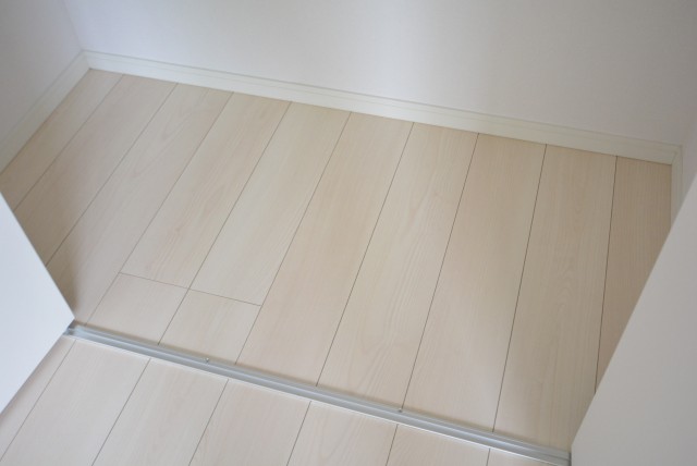 ネオコーポ芦花公園101　洋室③収納２