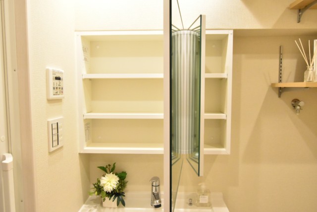 経堂ヒミコマンション 洗面室