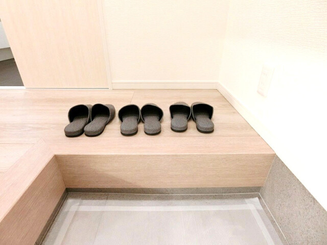 元赤坂マンション 玄関