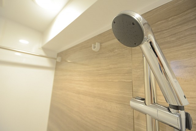 南青山ロータリーマンション　バス