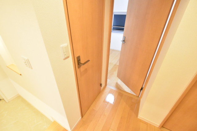 クレール八幡山 洋室1