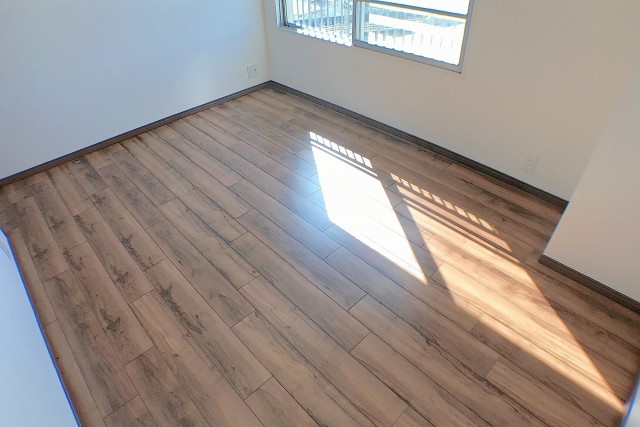 デボスハイツ 洋室①