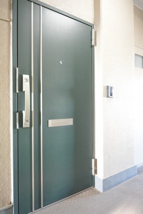 越前堀永谷マンション 玄関