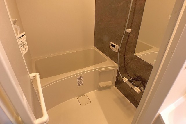 デボスハイツ バス