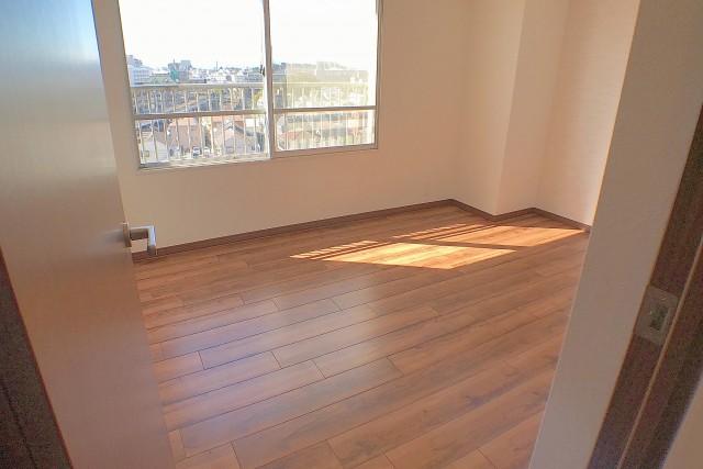 デボスハイツ 洋室①