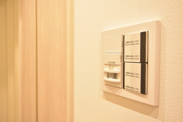 セブンスターマンション東山 玄関