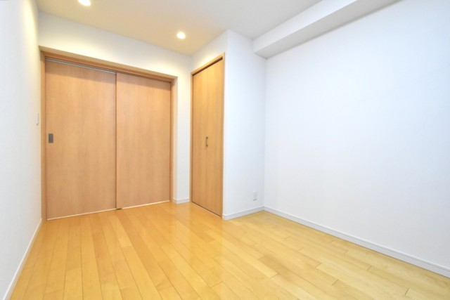 クレール八幡山 洋室3