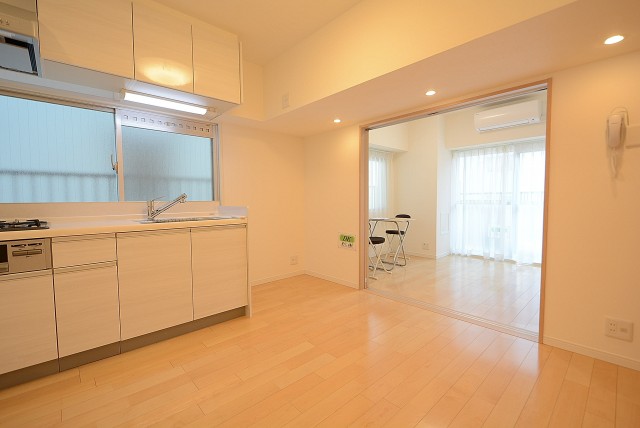 朝日目白台マンション 　LD~洋室2