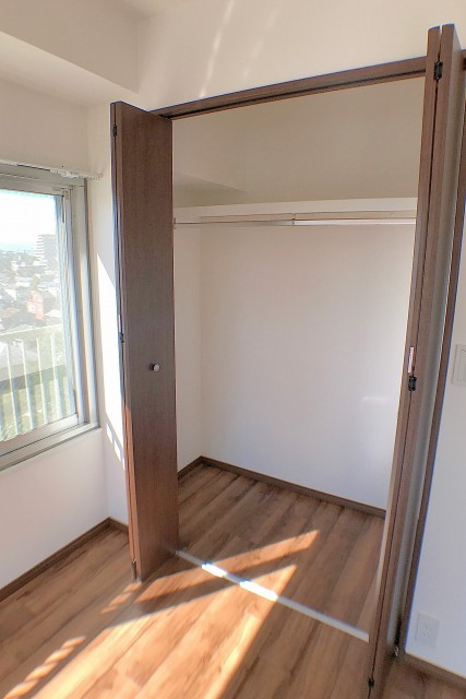 デボスハイツ 洋室②