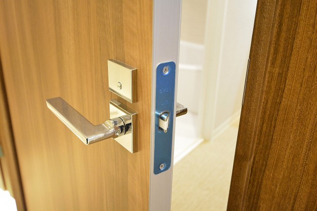 藤和渋谷常磐松ホームズ　サニタリールームドア