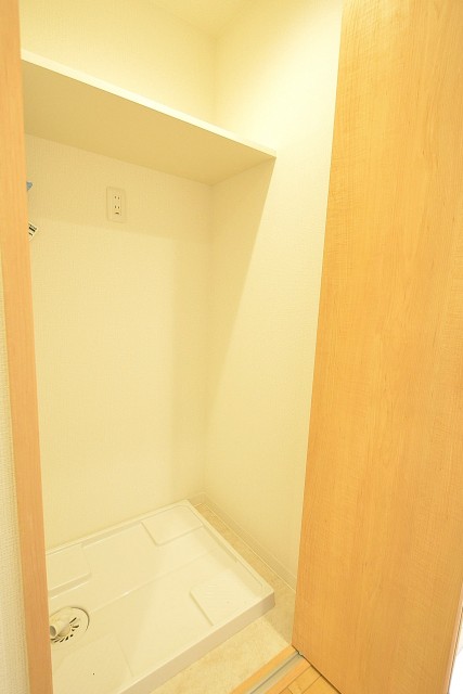 南青山ロータリーマンション　ランドリースペース