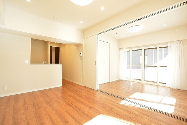 第18宮庭マンション　10.6帖LDK