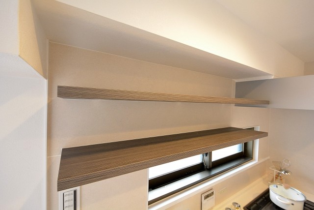 クレール東山　キッチンの棚